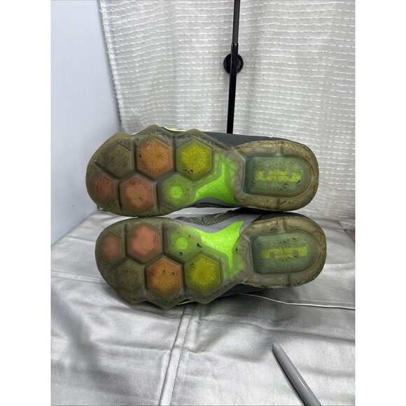 (T5)Nike Lebron XII Dunkman Force Grey Black Green 684593-001 Size 10.5 -2014 main image 2